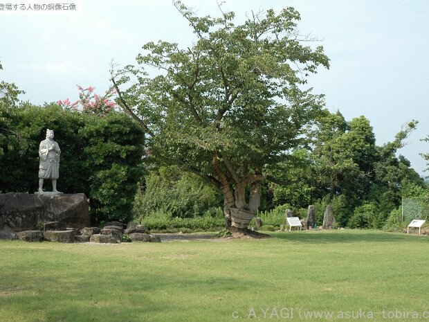 天草 四郎（あまくさ しろう）[1621～1638年] 本名は益田時貞(ますだときさだ)です。島原・天草のキリシタンたちが起こした島原の乱(天草一揆)では一揆軍の先頭に立って戦いました。
