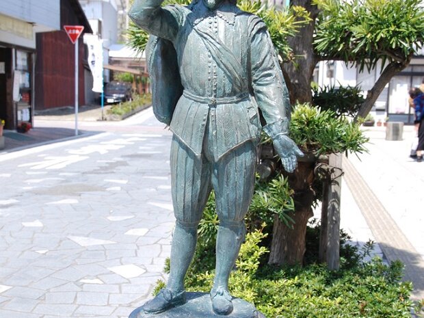 ジャックスペックス(じゃっくすべっくす)[1585～1645年] 日本とオランダの橋渡し役として活躍した人です。初代と第３代の長崎平戸にあったオランダ商館長です。