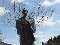 掛橋和泉(かけはしいずみ)[1835～1862] 