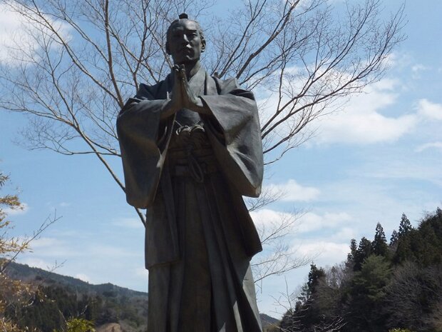掛橋和泉(かけはしいずみ)[1835～1862] 比較的裕福な家に養子として入り、脱藩していく勤王の志士たちを金銭的に援助しました。