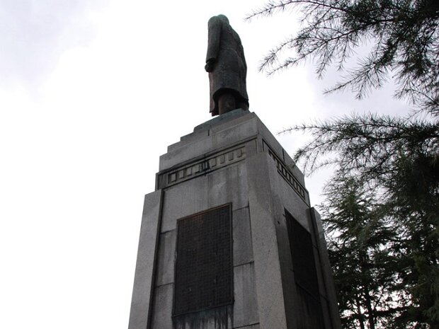田中義一 萩博物館前（山口県萩市大字堀内355）