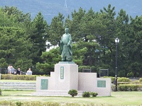 藤原俊成  蒲郡園地(愛知県蒲郡市竹島町）