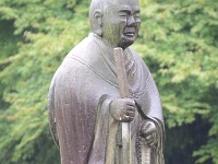 親鸞  居多神社（新潟県上越市五智）