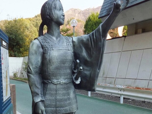 鶴姫 大三島（愛媛県今治市大三島町宮浦)