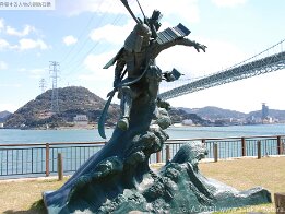 平安時代 桓武天皇は現在の京都、平安京に遷都しました。ここから鎌倉に政権が移るまでの約４００年間を平安時代と言います。この時代は貴族文化が花開き、政治も藤原氏が握っていました。後半は武士が誕生し、平清盛が実権を握りました。その後源義経が平氏との戦いで...